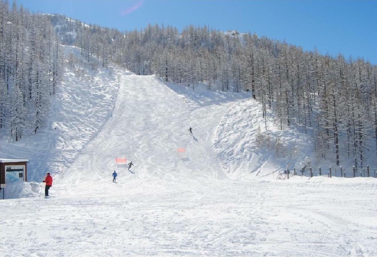 Cervinia Ski In Ski Out - Studio On The Slopes ブレウイル・チェルヴィナイア エクステリア 写真